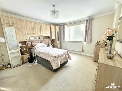 Picture 10